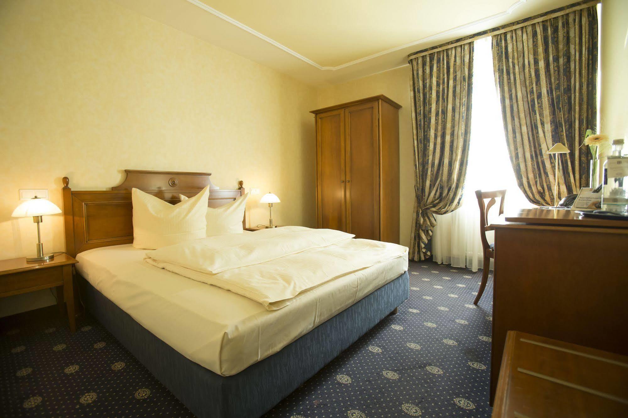 Parkhotel Idar-Oberstein Exterior photo